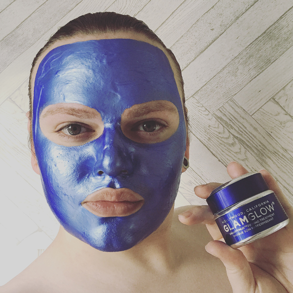 Joshwa Saint James wear Glamglow Sonic Blue Gravitymud