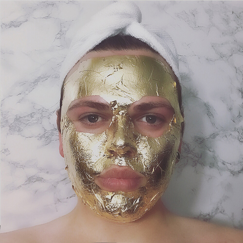 24 K Gold Facial DIY 
