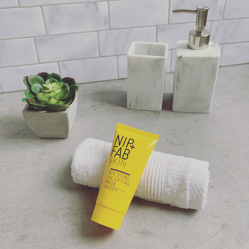 Nip + Fab Bee Sting Fix Lifting Mask