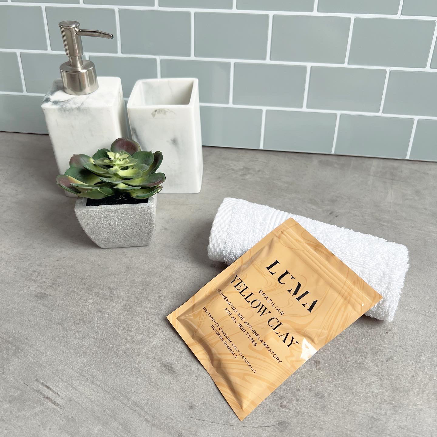 Luma Mud Masks